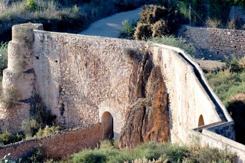 Visiting Aledo, the keep and 20 million years of history