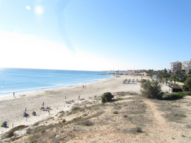 The beach of La Glea in Campoamor