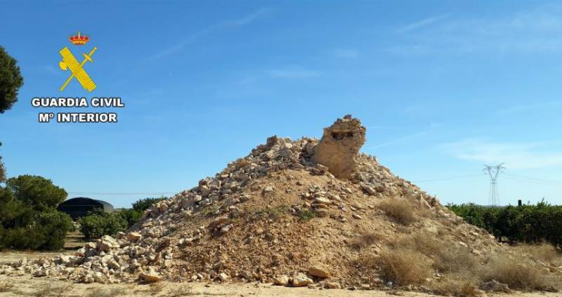 Two arrested after protected Torre Pacheco windmill knocked down
