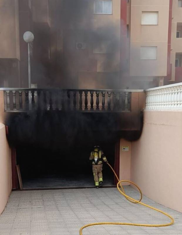 Garage fire in La Manga del Mar Menor
