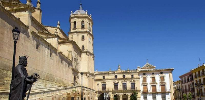 November 16 Free guided tour of the historic monuments of Lorca