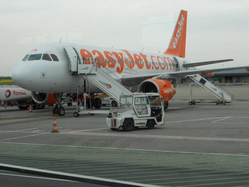 EasyJet flight to Tenerife diverted after passenger pees in the aisle