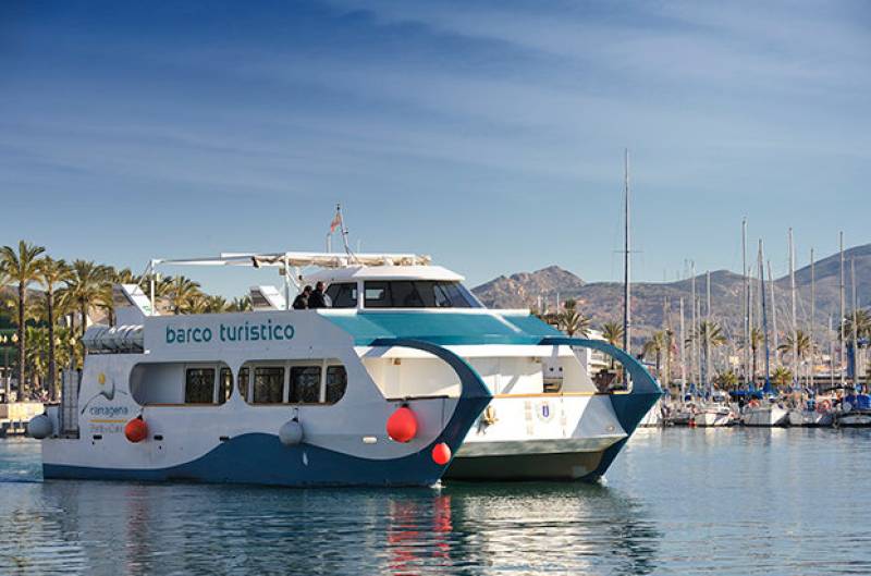 September 27 Free tourist boat and train tours in Cartagena