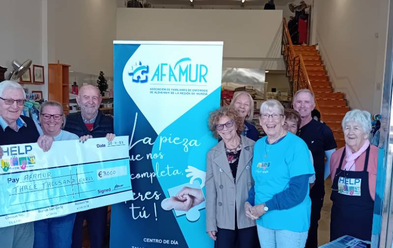 A season of kindness: HELP Murcia Mar Menor and the community give back