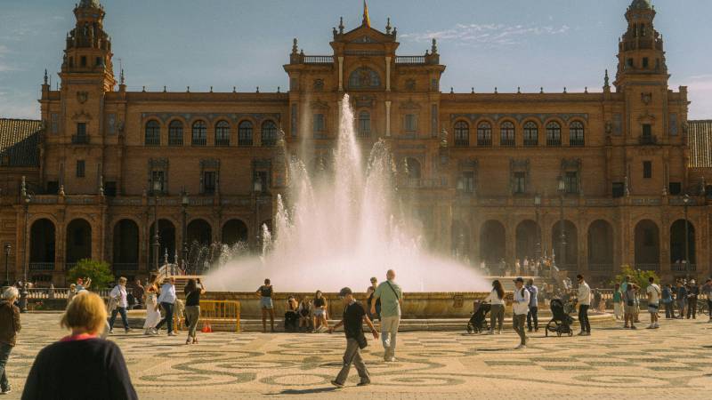 Number of tourist rental apartments in Spain drops after years of rapid growth