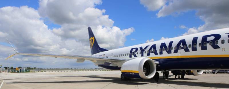 Ryanair passengers fined more than €10,000 after Ibiza flight chaos forces diversion