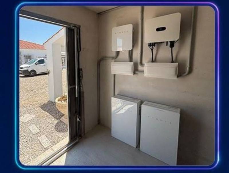 Looking for new solar batteries? Be sure they work with your existing solar setup...